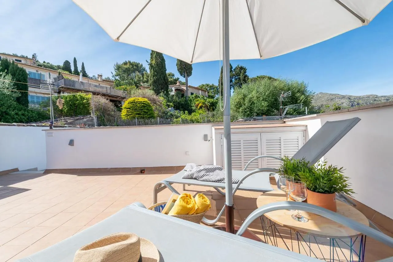 Villa Bona Vista With Mountain Views By Bebreeze à Pollença Hébergement de vacances